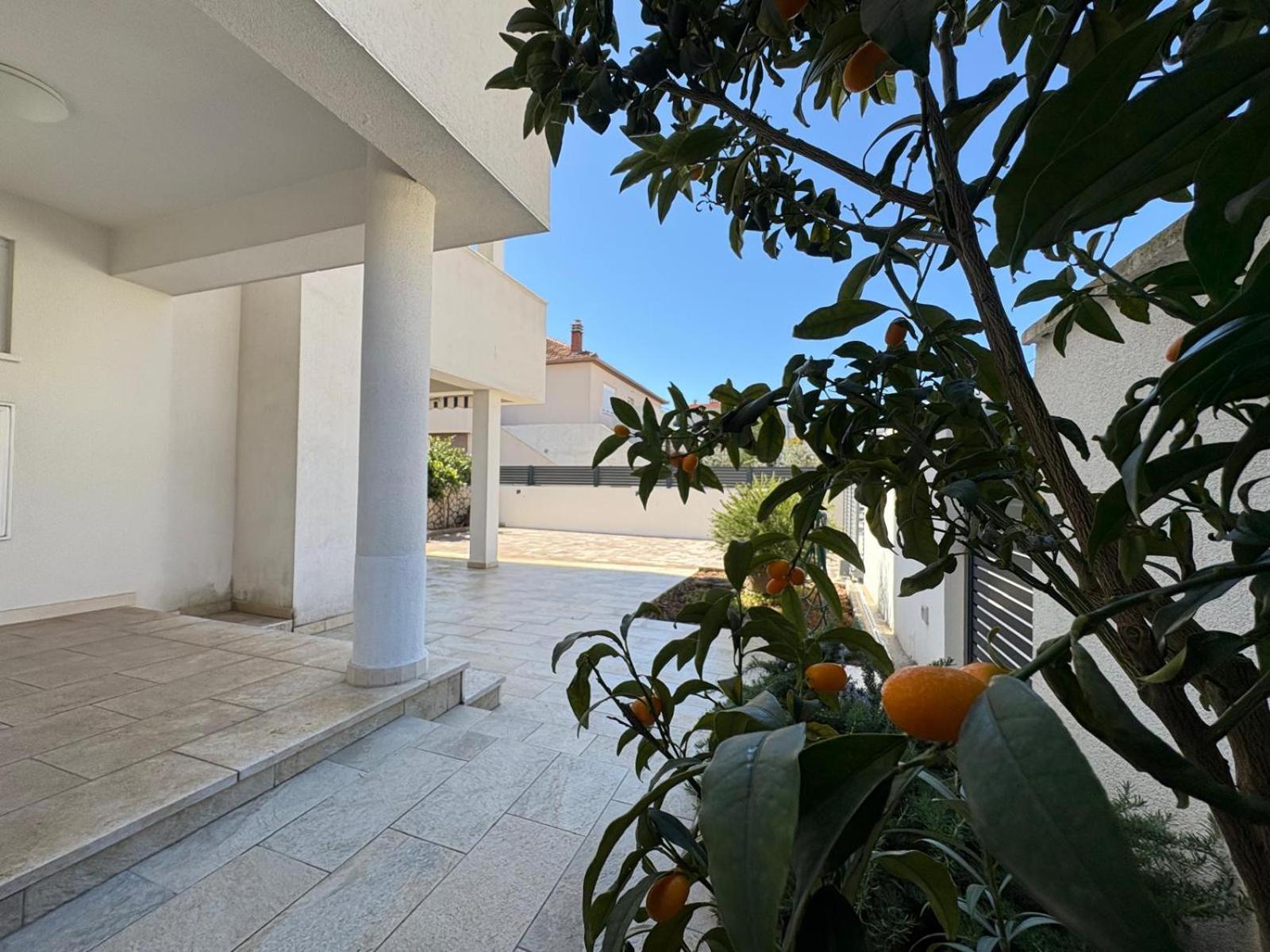 Spacious Chic Residence Задар Екстериор снимка