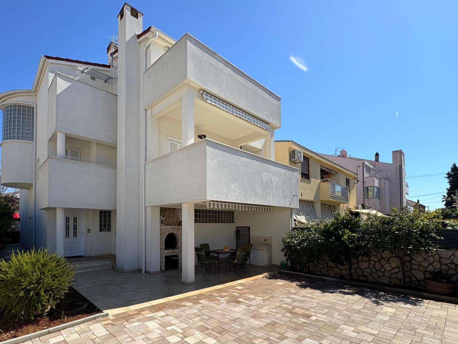 Spacious Chic Residence Задар Екстериор снимка